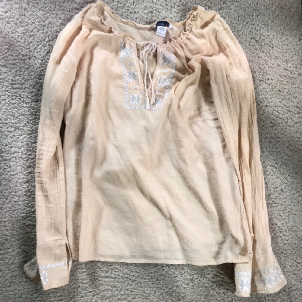 Vintage abercrombie top with rhinestone detail